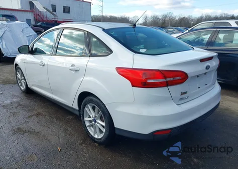 2017 Ford Focus Se z USA, uszkodzony, nr VIN 1FADP3F24HL266175